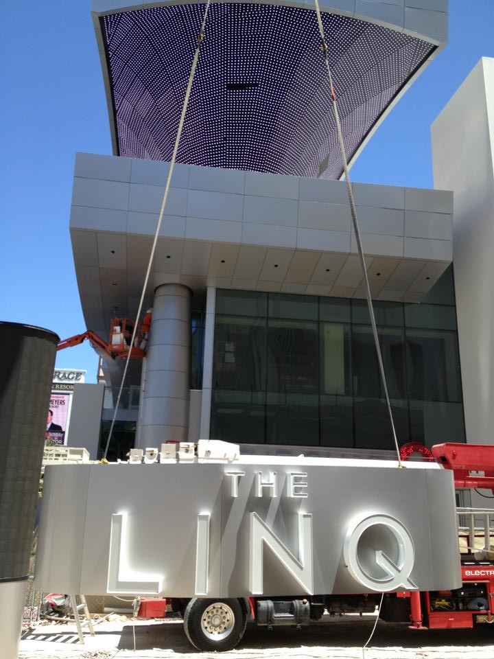 Linq gets a sign